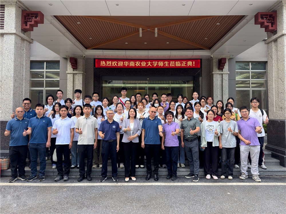 學(xué)子互助，薪火相傳！“正典學(xué)長(zhǎng)助學(xué)金”頒發(fā)儀式在正典舉行