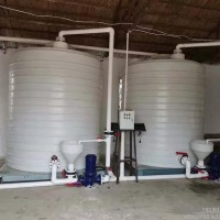 源頭廠家塑料水塔5噸10噸塑料桶立式水容器酸減液化工儲罐